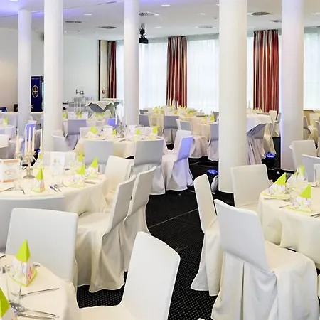 Hotel Novina Herzo-base 4*