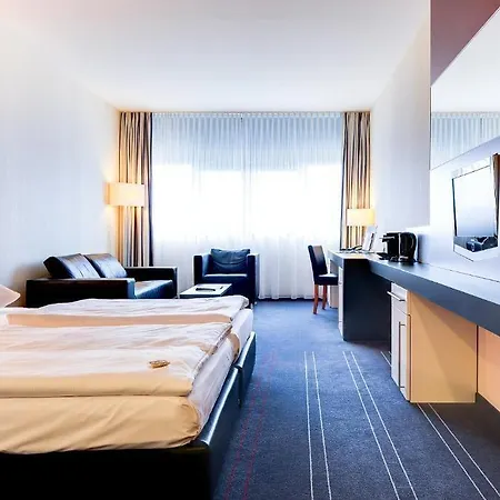 Novina Herzo-base 4* Herzogenaurach