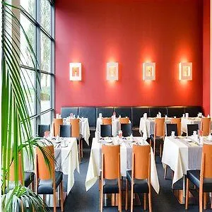 Hotel Novina Herzo-base 4*