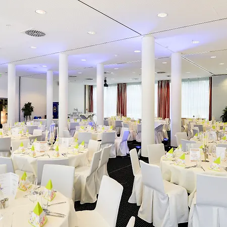 Novina Herzo-base Hotel 4*