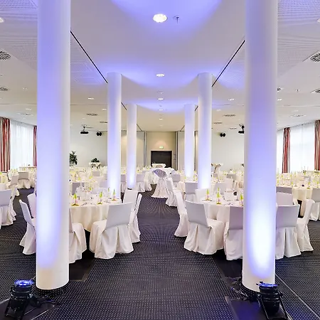 Novina Herzo-base Hotel 4*